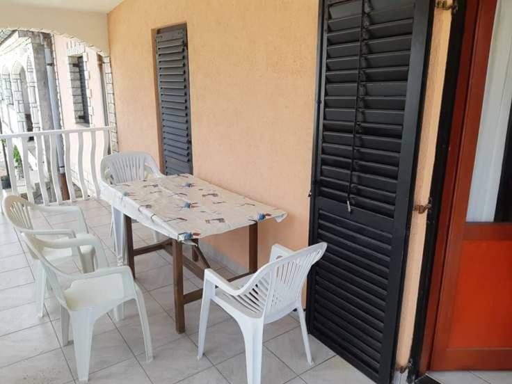 Apartmani Katica فير المظهر الخارجي الصورة